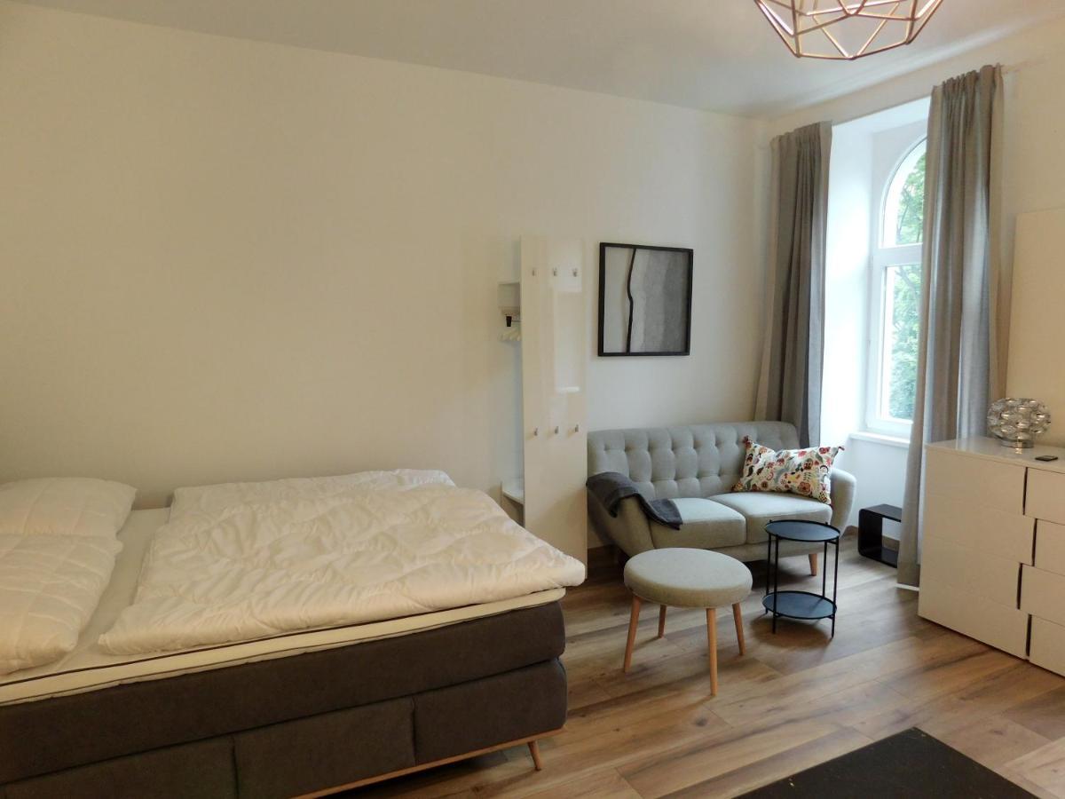 Max, Ruhige Sonnige Wohnung In Praternahe 비엔나 외부 사진