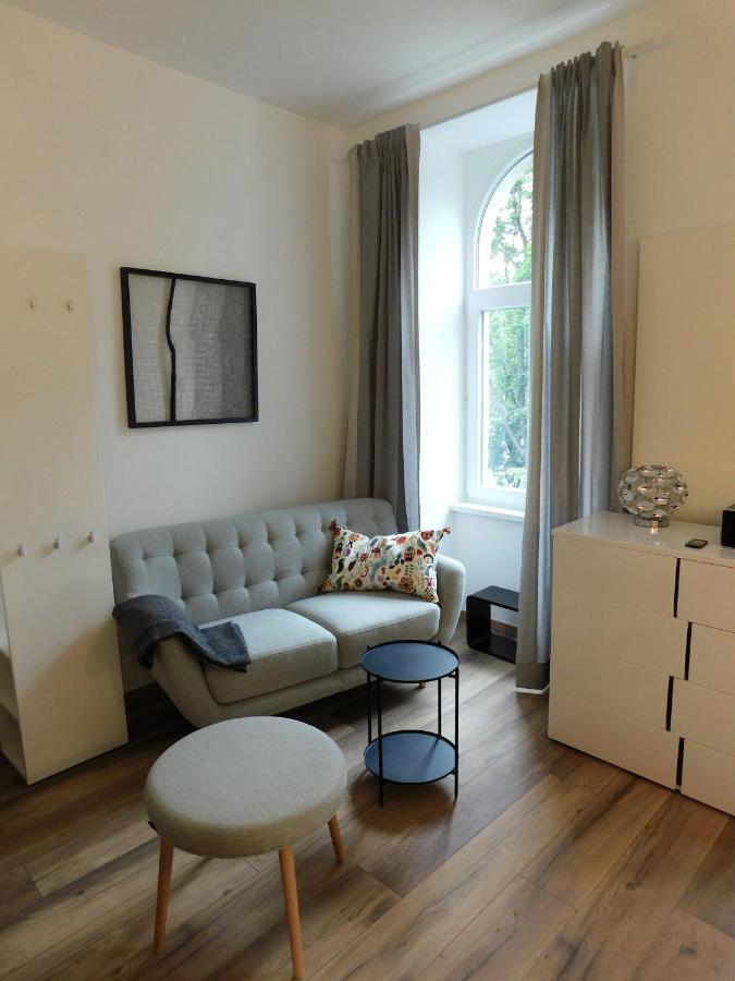 Max, Ruhige Sonnige Wohnung In Praternahe 비엔나 외부 사진