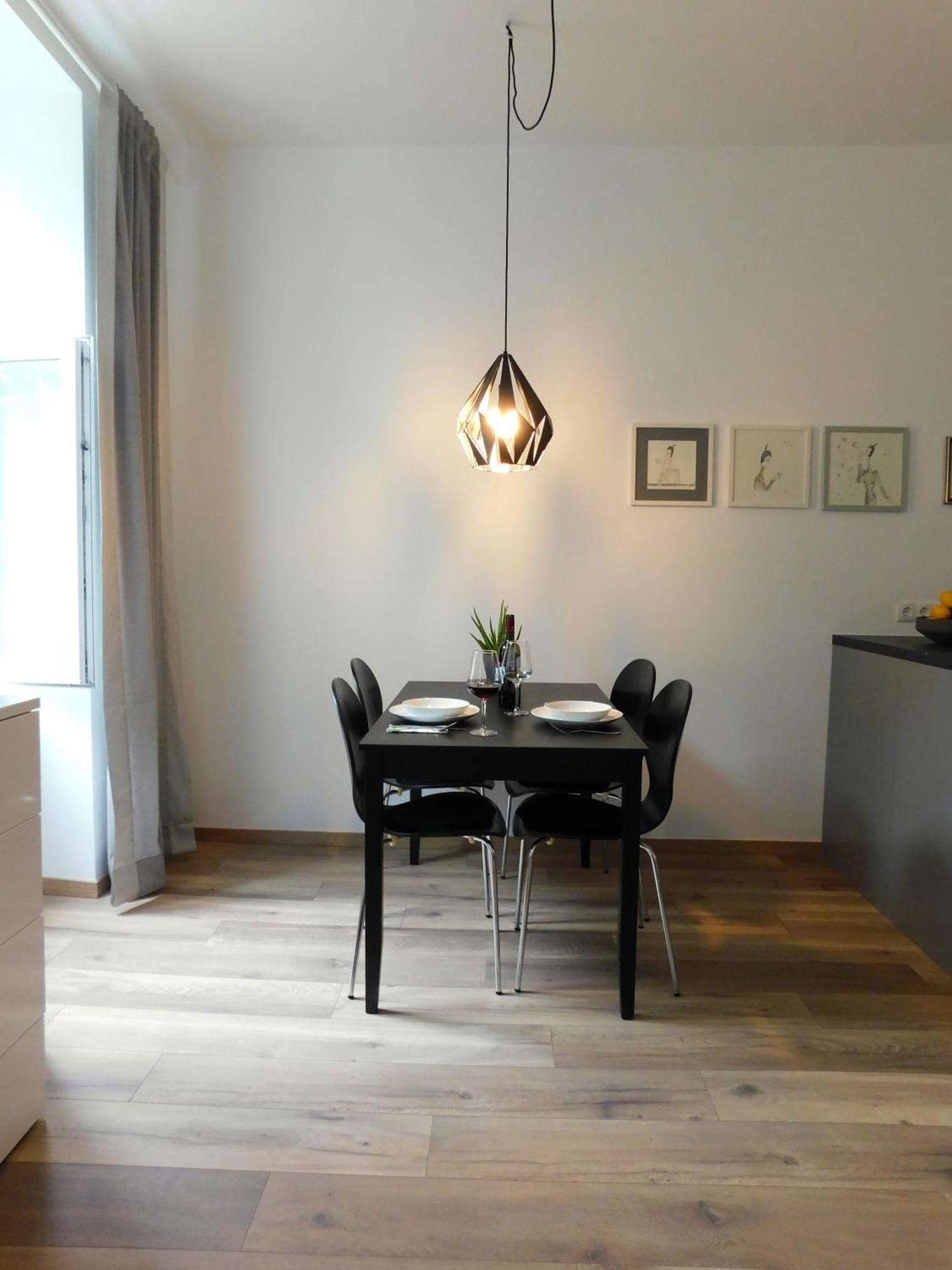 Max, Ruhige Sonnige Wohnung In Praternahe 비엔나 외부 사진